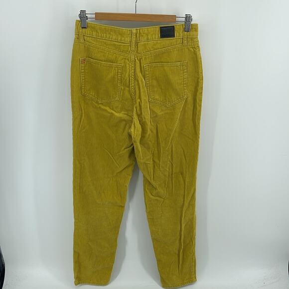 UO BDG Mom High Rise wide tooth corduroy slim loose fit pants sz 27 - Picture 6 of 6